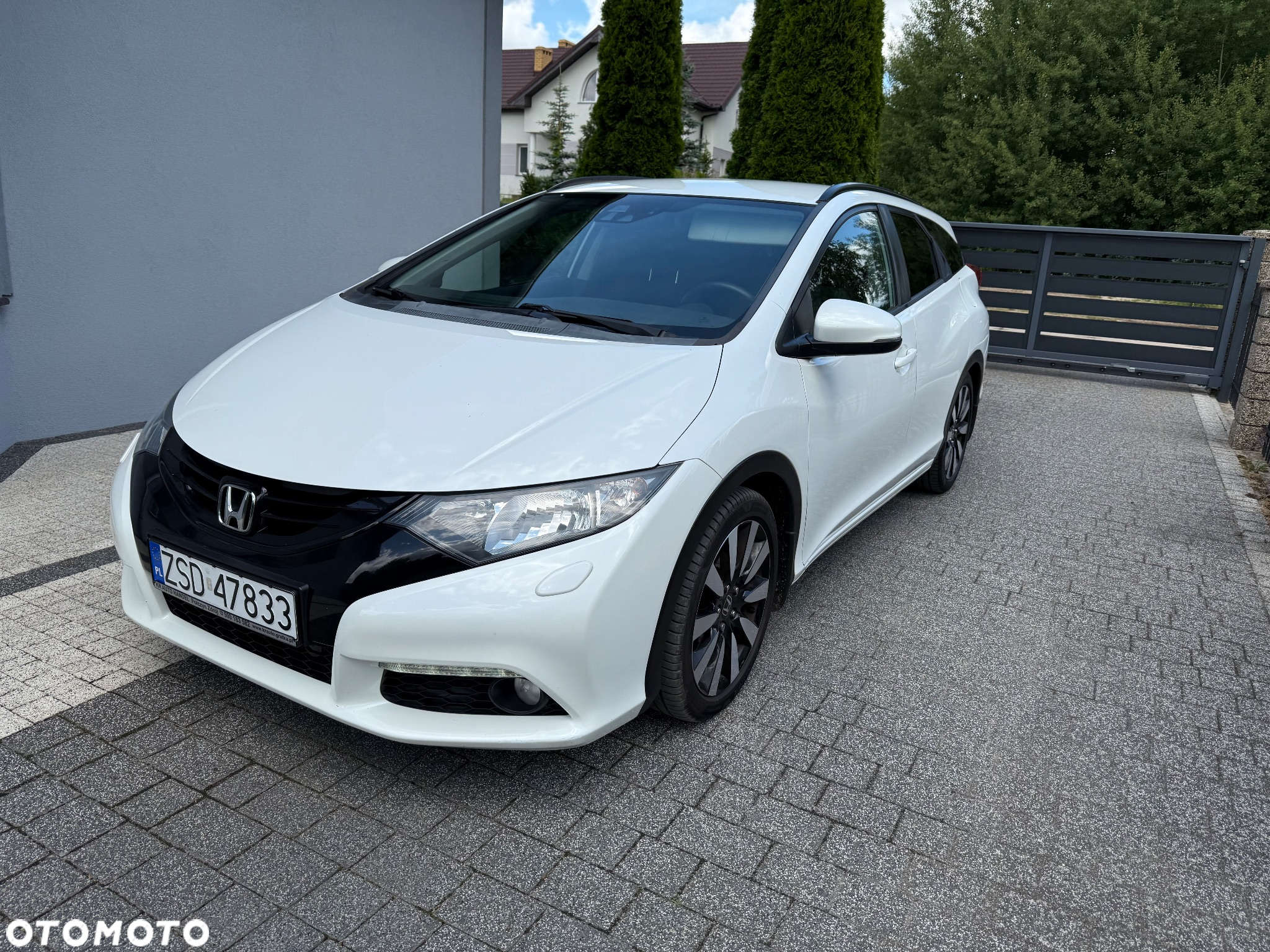Honda Civic 1.6 i-DTEC Executive Navi - 2