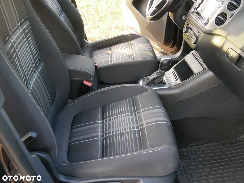 Volkswagen Tiguan 2.0 TDI DPF 4Motion BlueMotion Technology DSG Lounge Track & Style - 20