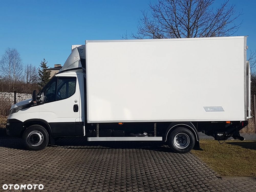 Iveco DAILY 72-180 WINDA 8EP CHŁODNIA AGREGAT IZOTERMA 4,21x2,09x2,10 GRZANIE THERMO KING V-500 MAX DMC 7,2 TONY - 11