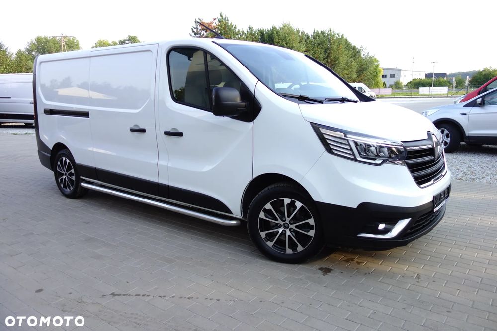 Renault Trafic Long Nowy Model 2.0 Dci 130 KM Klima Kamera Alu - 31