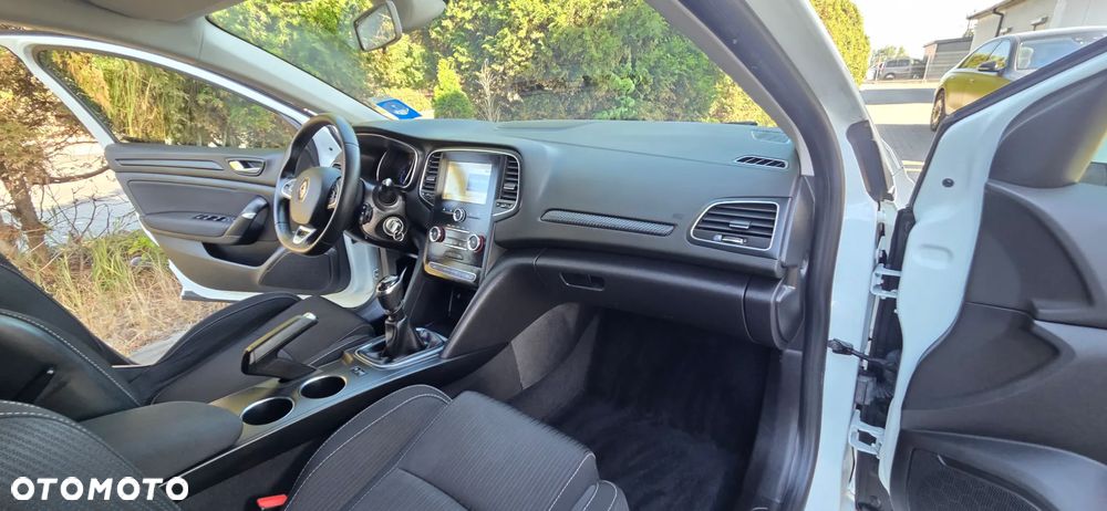 Renault Megane BLUE dCi 115 INTENS - 37