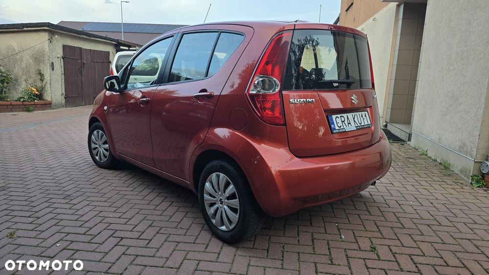 Suzuki Splash - 4