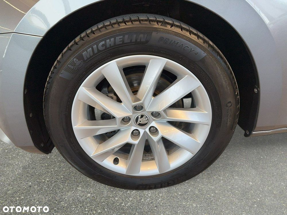 Skoda Superb - 11
