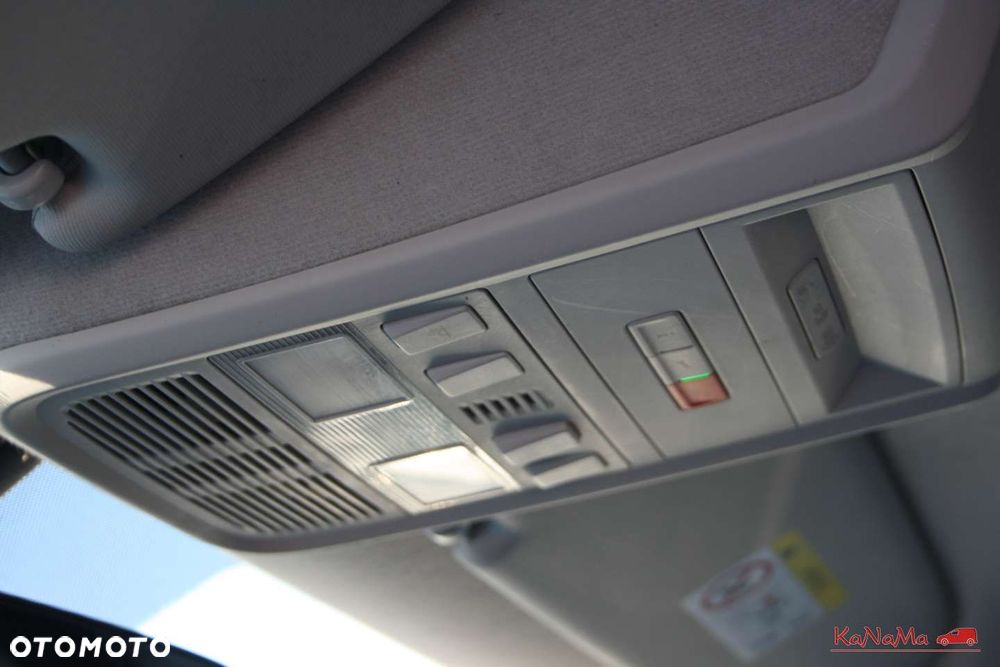 Volkswagen Transporter - 25