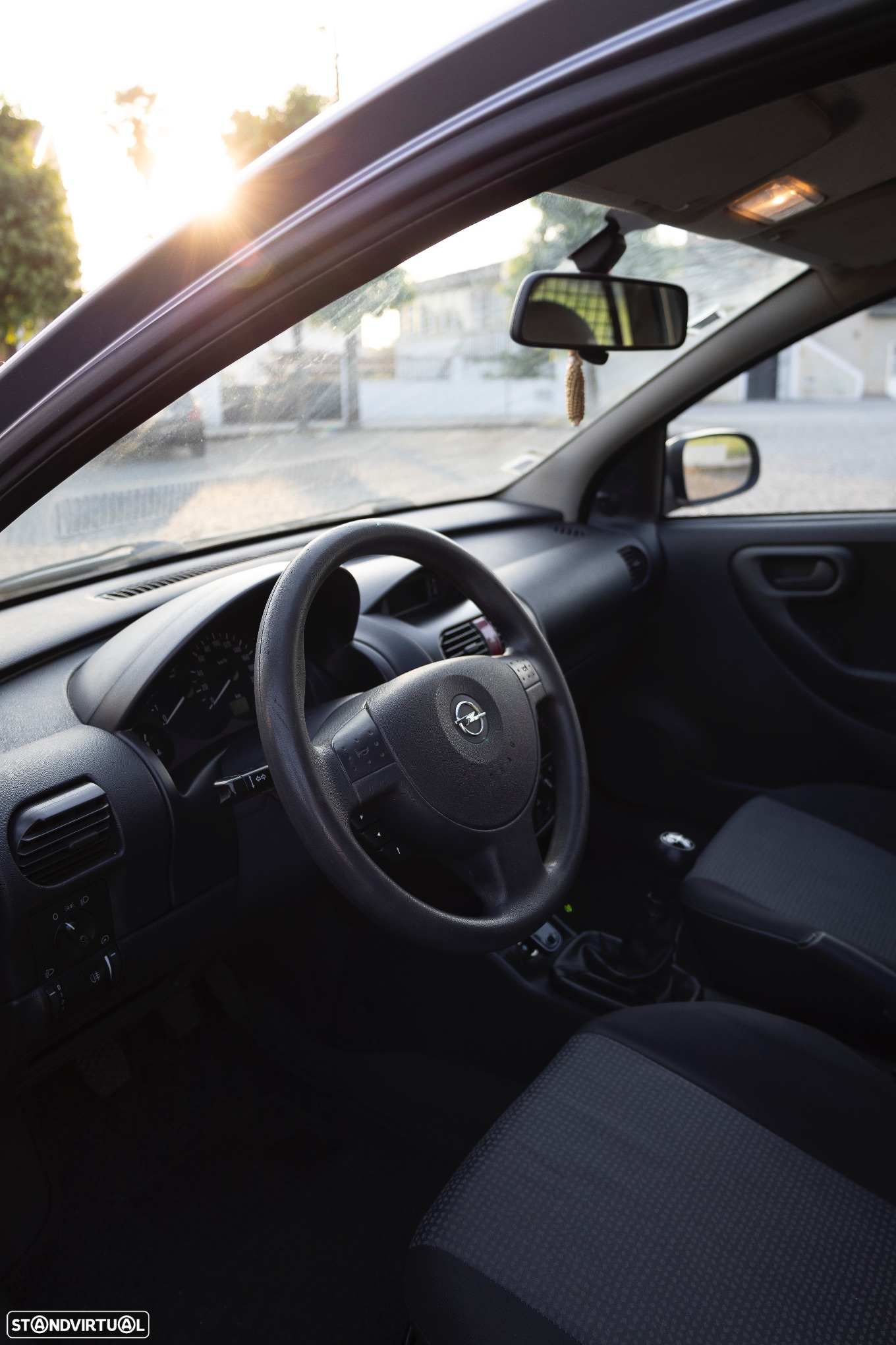 Opel Corsa - 8