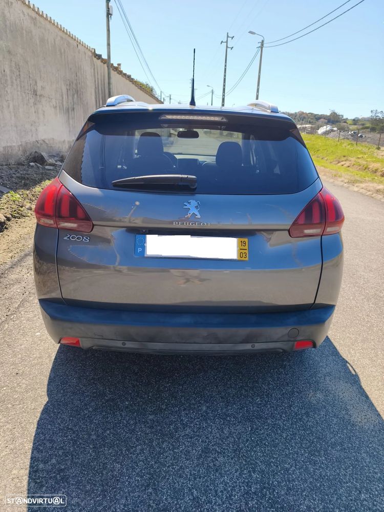 Peugeot 2008 1.2 PureTech Style - 9