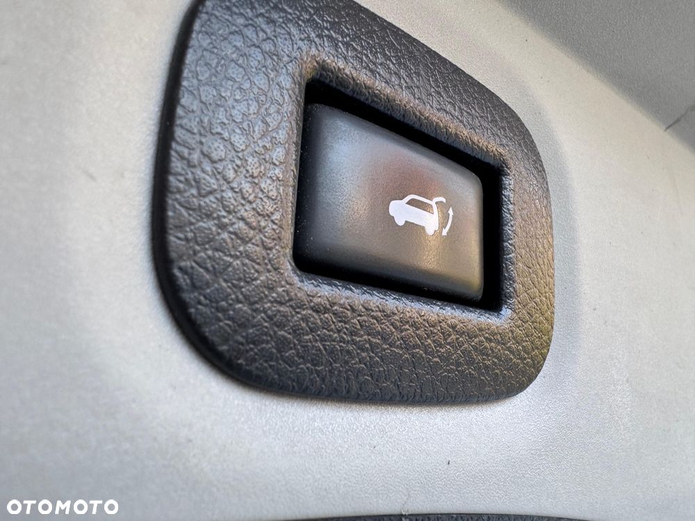 Nissan X-Trail 1.6 DCi N-Connecta Xtronic 2WD EU6 - 22