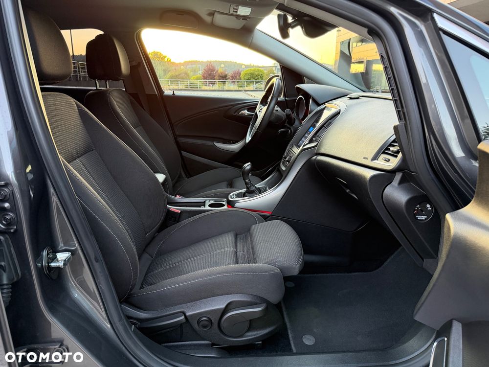 Opel Astra - 27