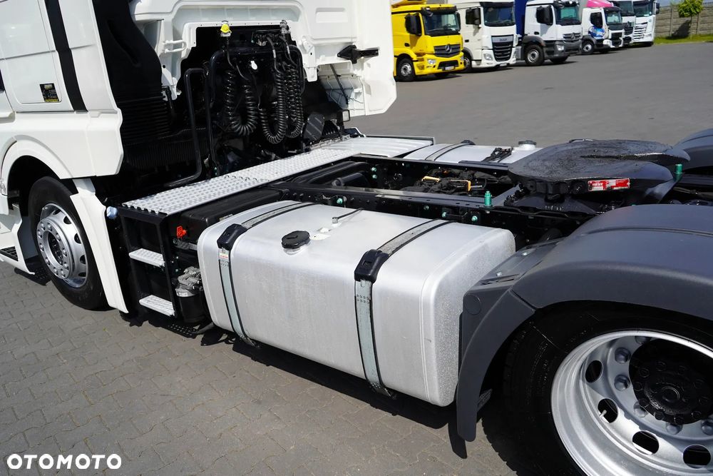 MAN / TGX / 18.470 / E 6 / GX / ACC / MEGA / LOW DECK / RETARDER - 10