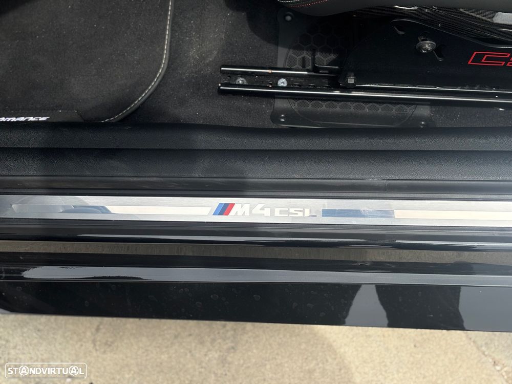 BMW M4 CSL - 15