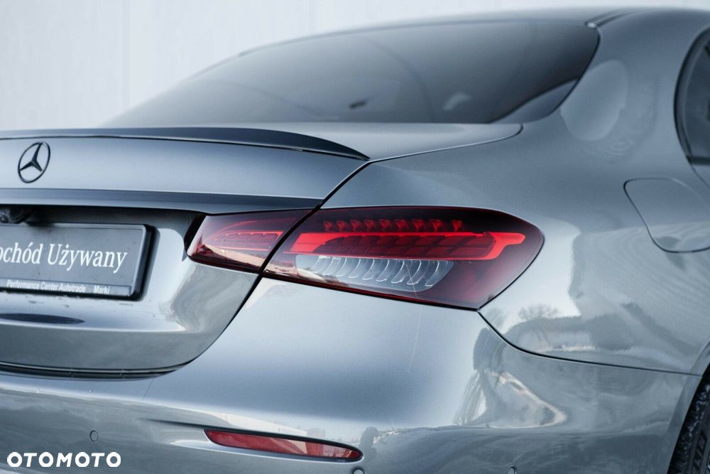 Mercedes-Benz Klasa E 220 d 4-Matic AMG - 10