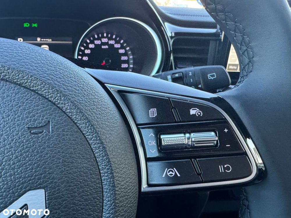 Kia XCeed - 15