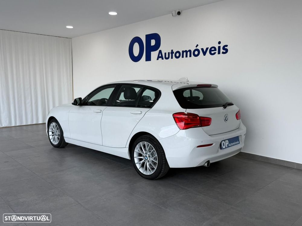 BMW 116 d Line Luxury - 4