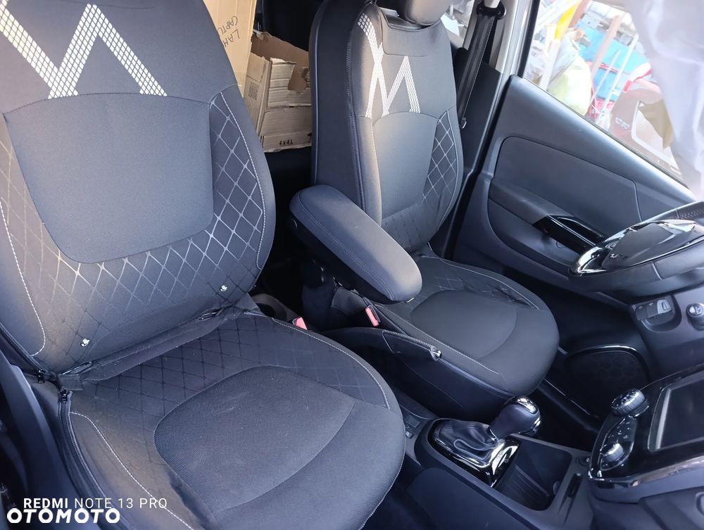 Renault Captur 1.2 Energy TCe Limited EDC - 11