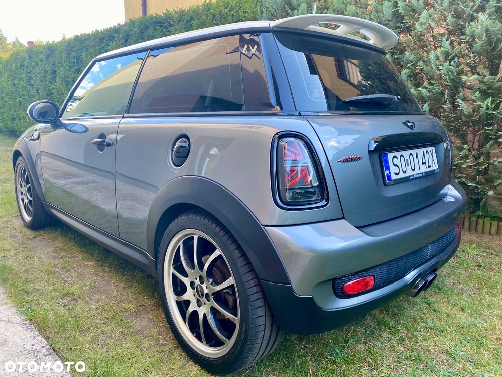 MINI Cooper S - 16