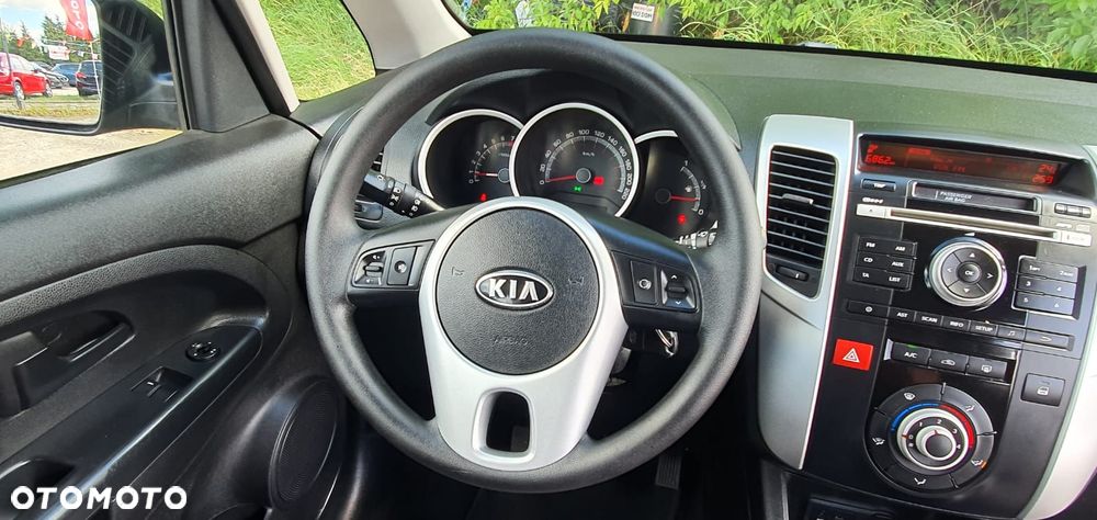 Kia Venga 1.4 M - 10