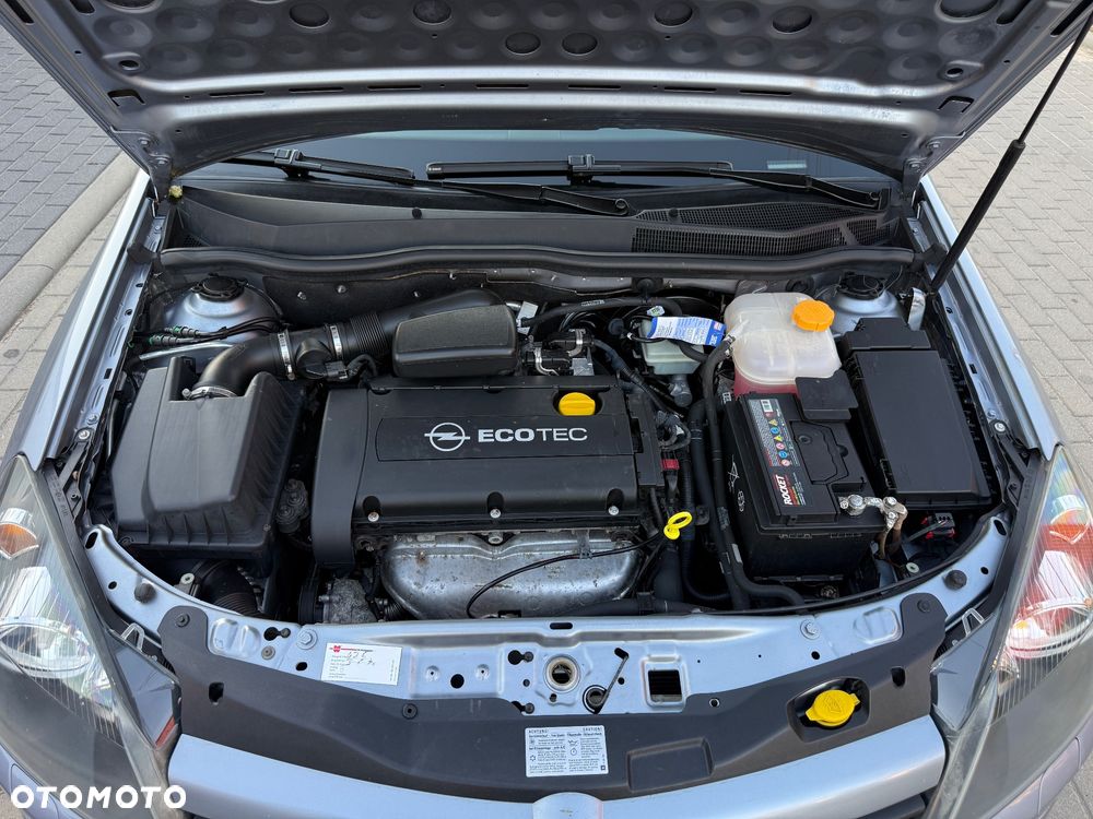 Opel Astra 1.6 Enjoy - 30