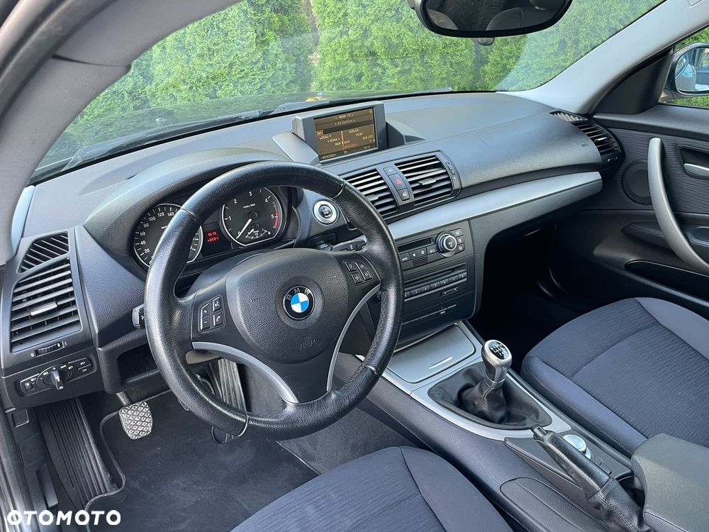 BMW Seria 1 118d DPF Edition Sport - 13