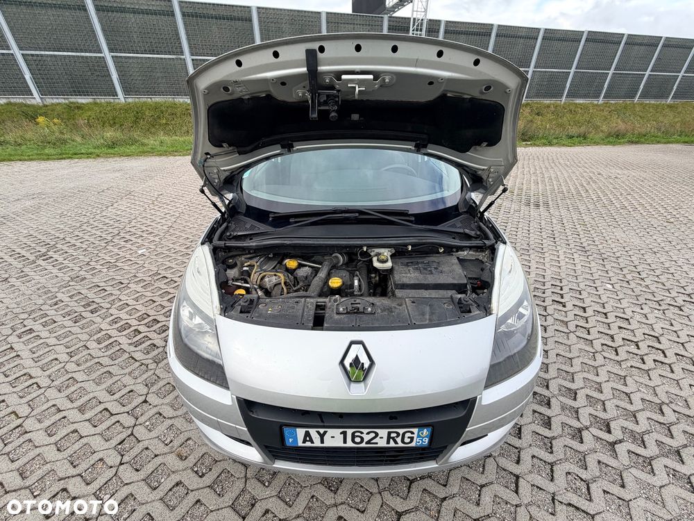 Renault Scenic 1.5 dCi FAP eco - 36