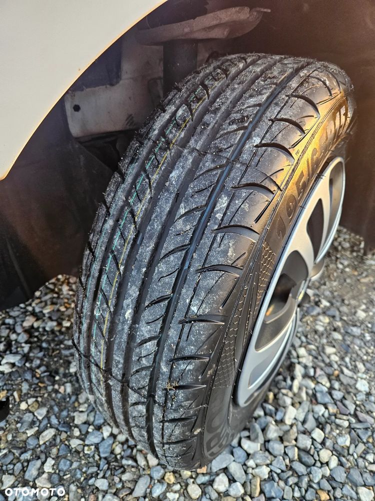 Peugeot Partner - 11