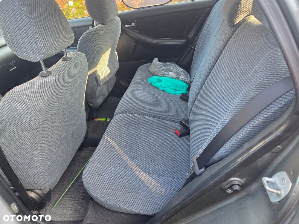 Toyota Corolla - 7