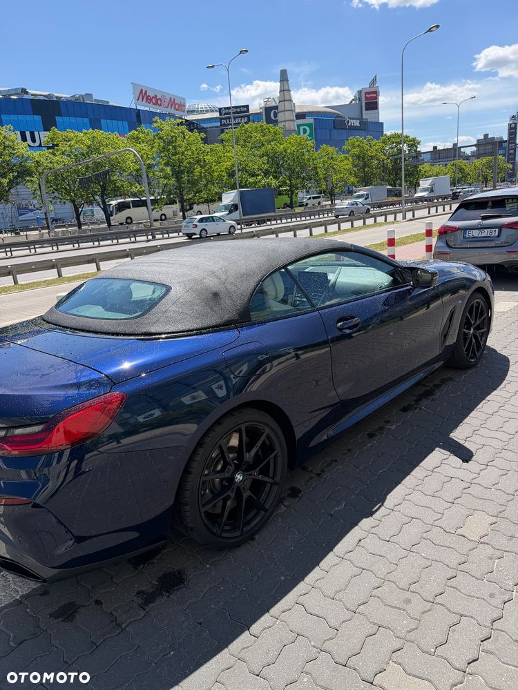 BMW Seria 8 - 14