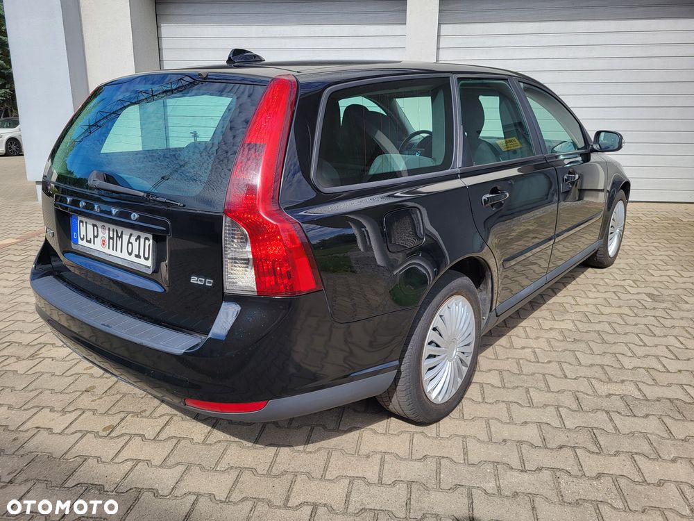 Volvo V50 - 4
