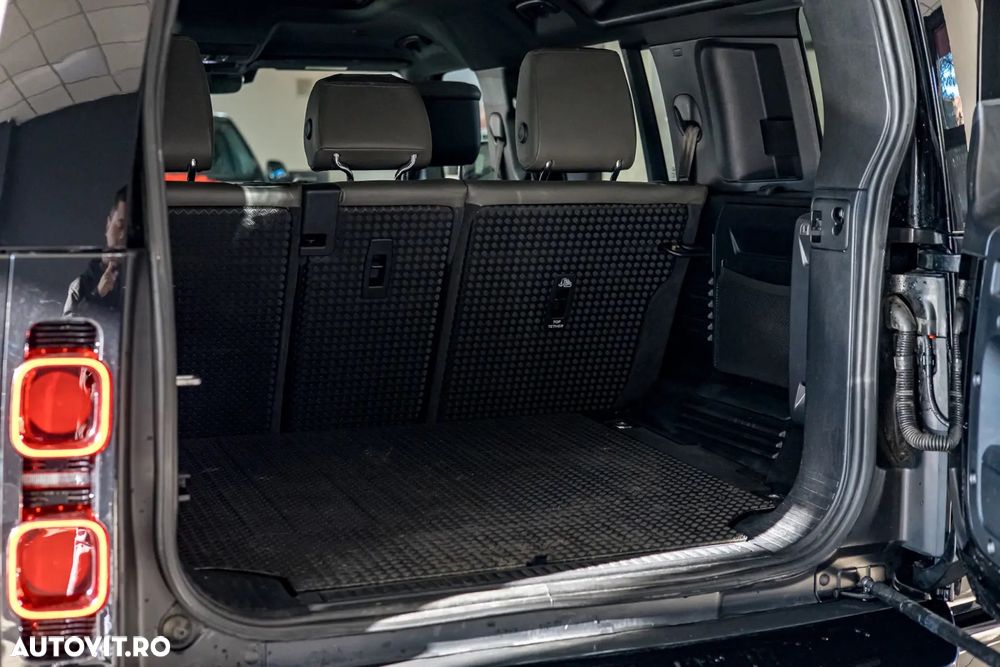 Land Rover Defender 110 3.0 D250 MHEV X-Dynamic HSE - 29