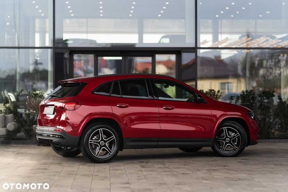 Mercedes-Benz Gla 2025 photo 4