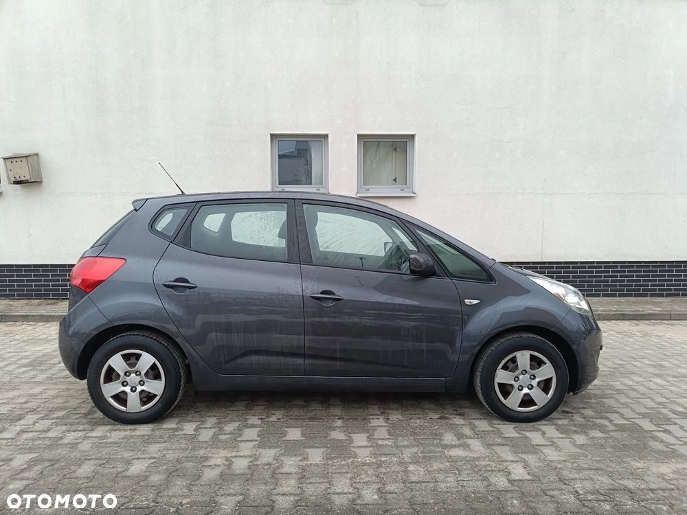 Kia Venga 1.4 CRDi 90 ISG Edition 7 - 10