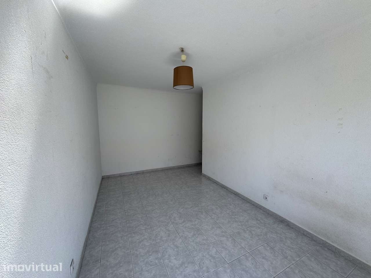 Apartamento T2 remodelado, na Medideira, Seixal - Grande imagem: 3/17