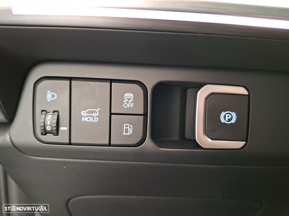 Hyundai Santa Fe 1.6 T-GDI PHEV Vanguard - 16
