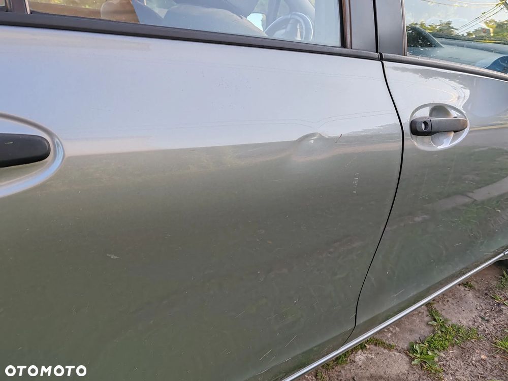Toyota Yaris 1.0 Luna - 6