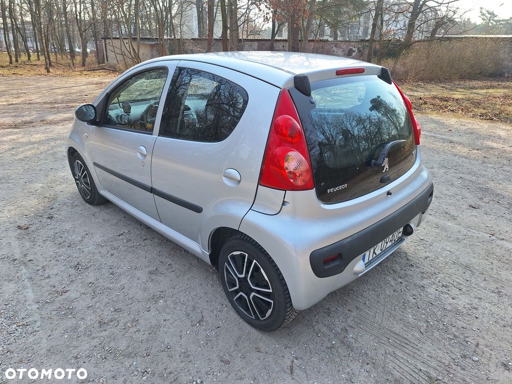 Peugeot 107 1.0 Trendy nICE - 4