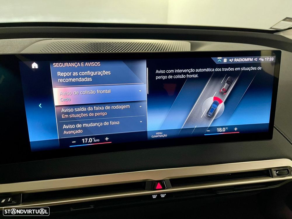 BMW iX xDrive 40 - 29