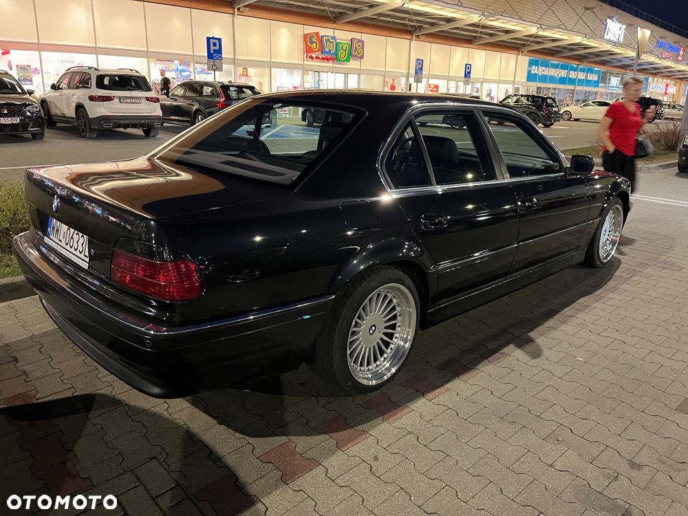 BMW Seria 7 - 4