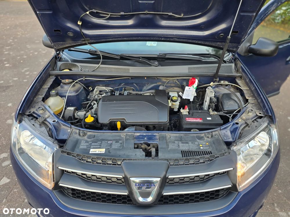 Dacia Logan 1.2 16V 75 Laureate - 33