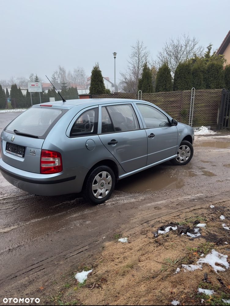 Skoda Fabia 1.2 HTP Combi Classic - 5