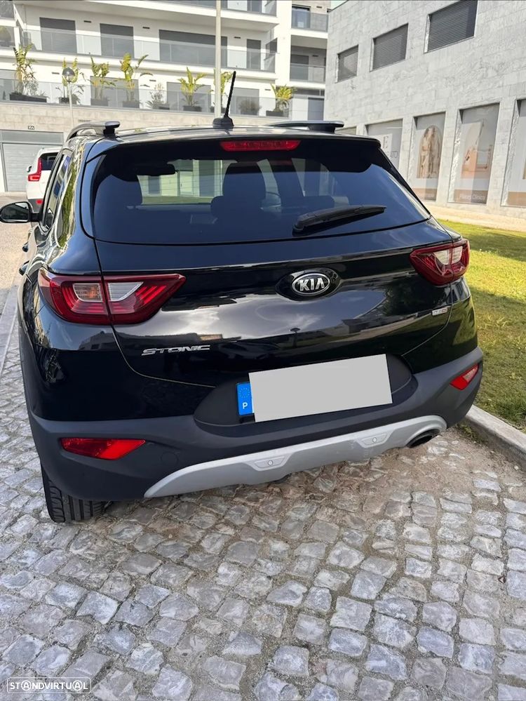 Kia Stonic 1.0 T-GDI Tech - 2