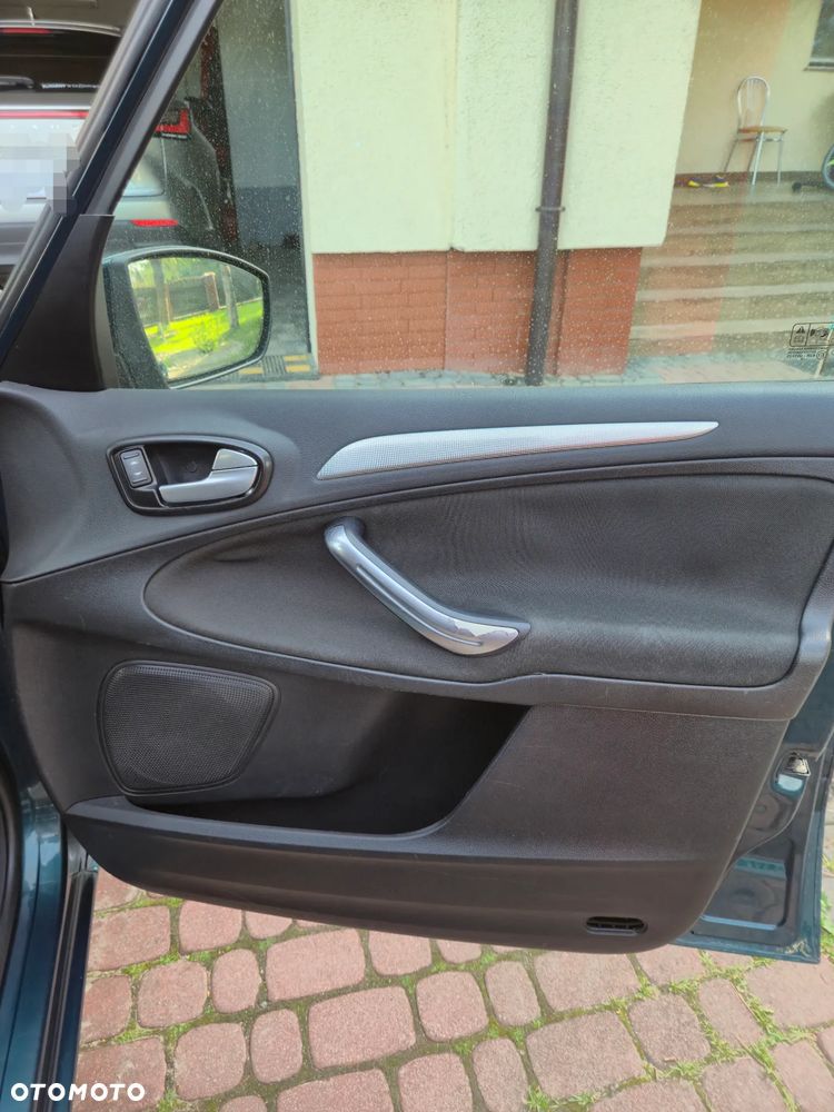 Ford Galaxy 2.0 TDCi Titanium - 20