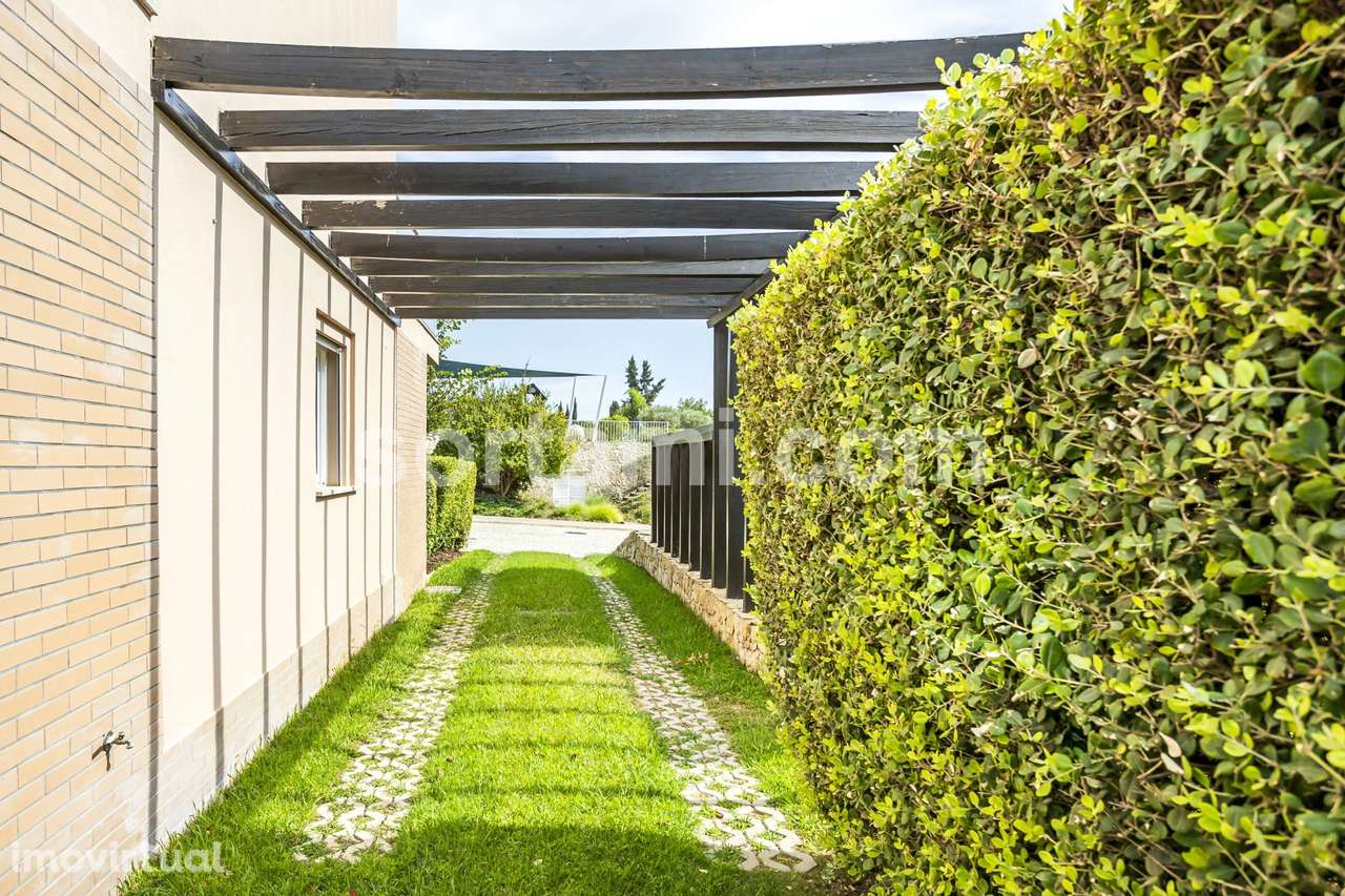 Moradia Geminada T1+2 Venda em Lagoa e Carvoeiro,Lagoa (Algarve) - Grande imagem: 5/60