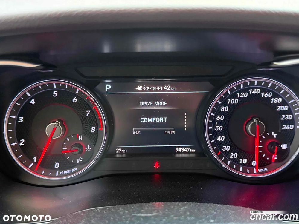 Genesis G70 - 13
