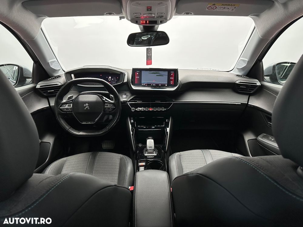 Peugeot 208 1.2 L PureTech STT EAT8 Allure - 6