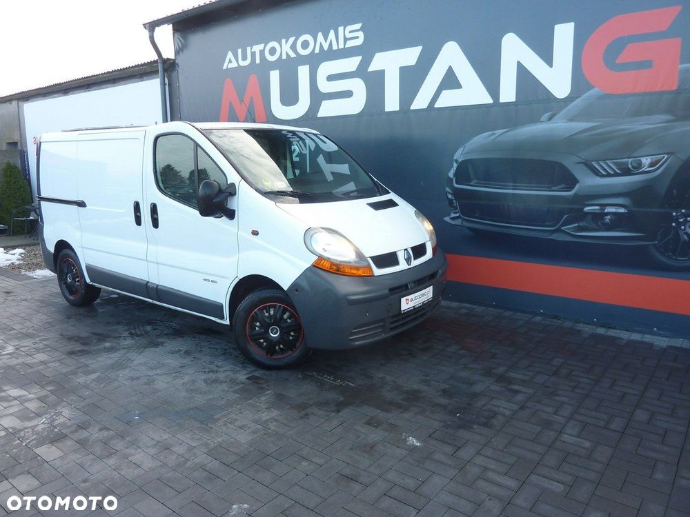 Renault Trafic - 22