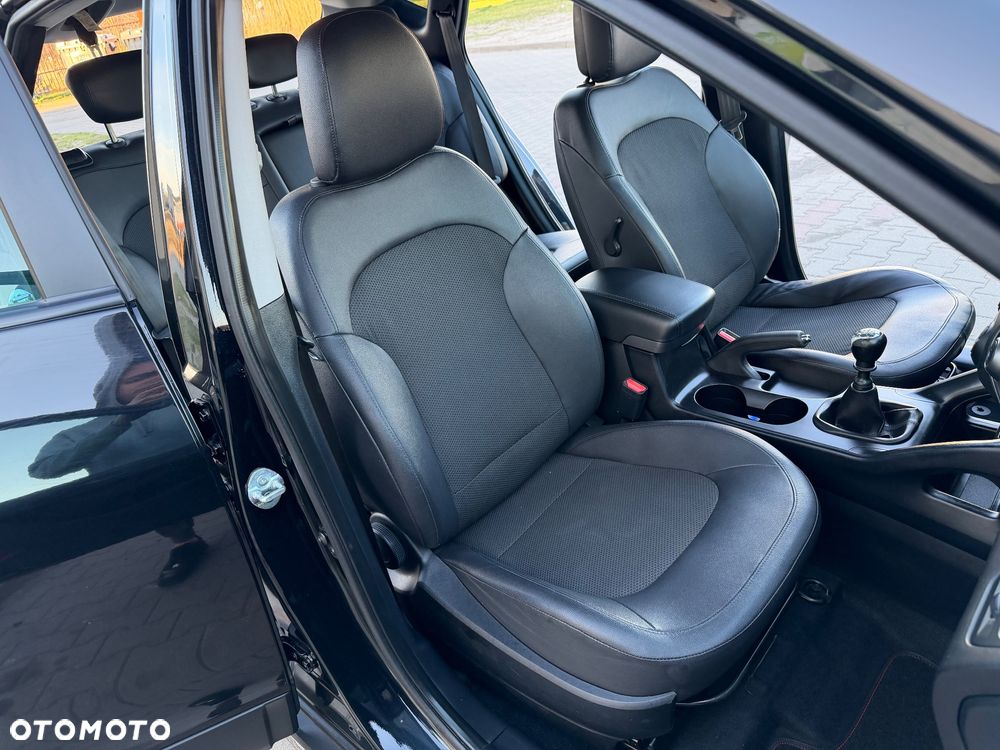 Hyundai ix35 1.6 2WD Style - 23