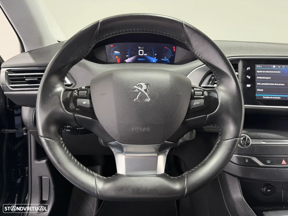 Peugeot 308 SW 1.5 BlueHDi Style - 25