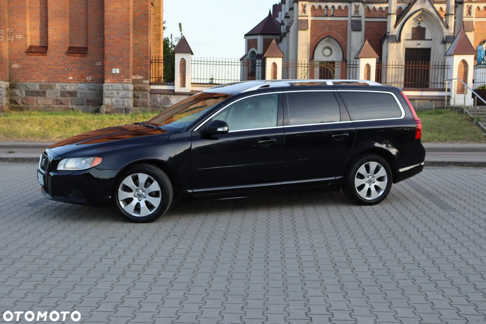 Volvo V70 D5 Summum - 4