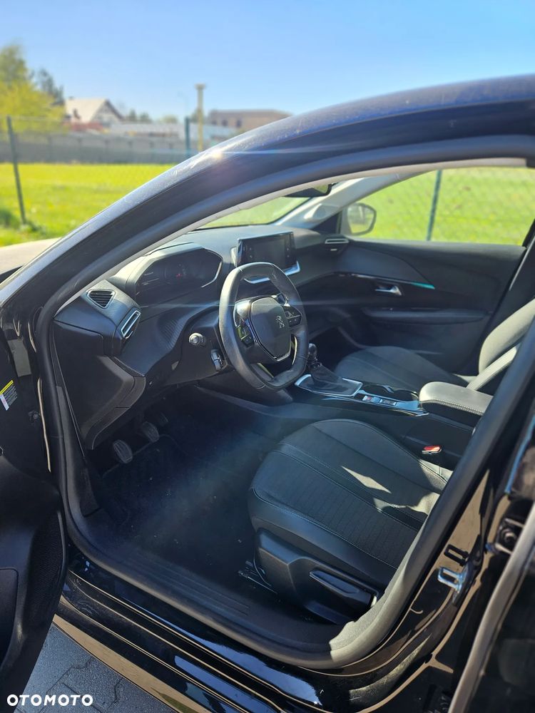 Peugeot 208 1.2 PureTech Active S&S - 5