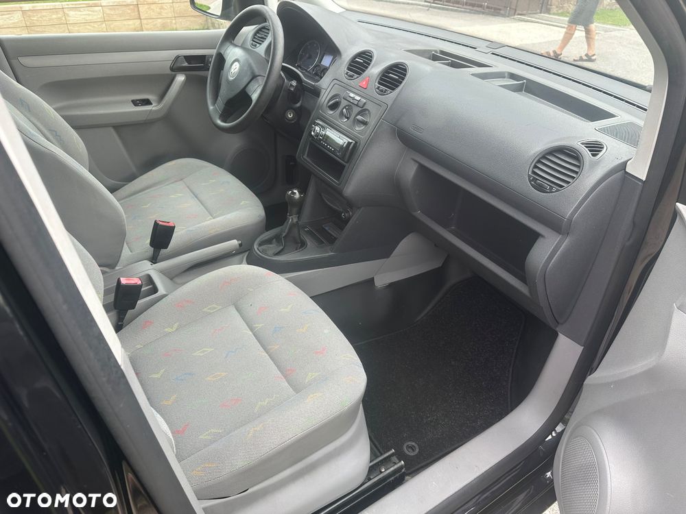 Volkswagen Caddy - 14