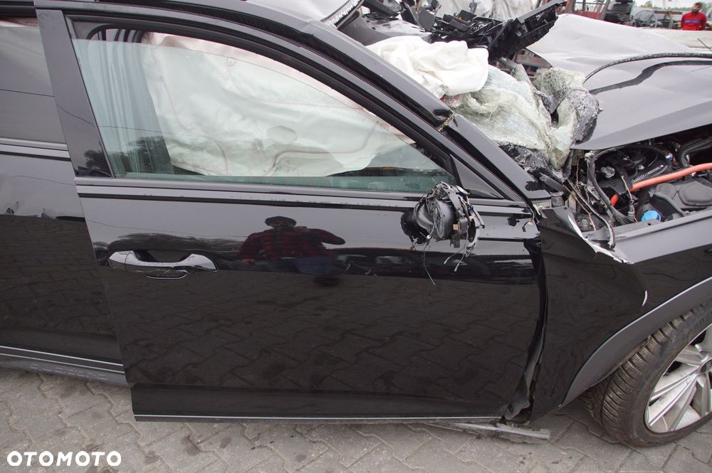 DRZWI PRAWE PRZÓD AUDI A6 C8 ALLROAD LY92 - 4